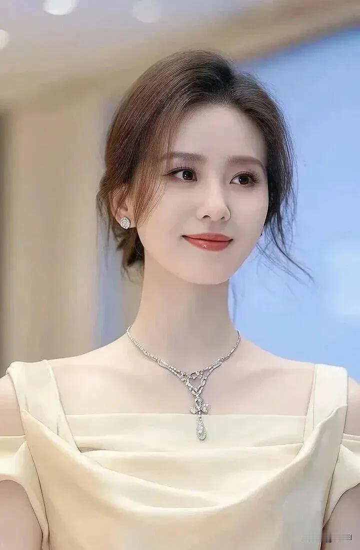 刘诗诗！
清冷系女神，
内娱的一股清流。
刘诗诗 刘诗诗图 刘诗诗美学图鉴 刘诗