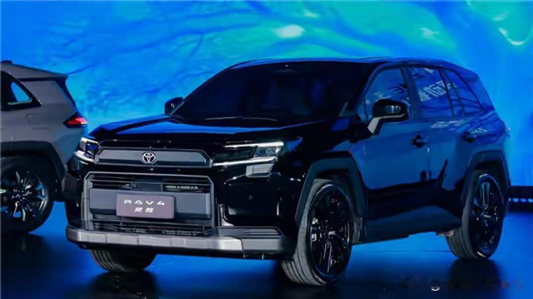 你瞧瞧，一款车能在全球卖出超过1500万辆，还连续7年稳坐SUV销量冠军的宝座，