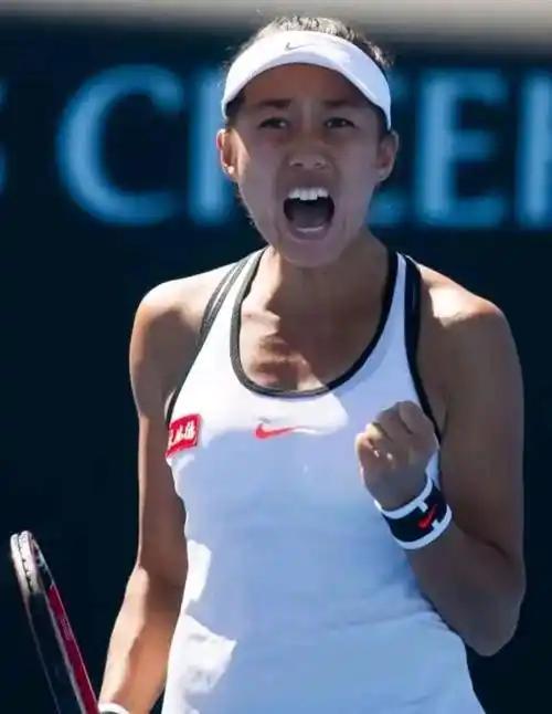 WTA500梅里达首轮
从资格赛突围的老将🇨🇳张帅面对同样资格赛选手勒普琴科