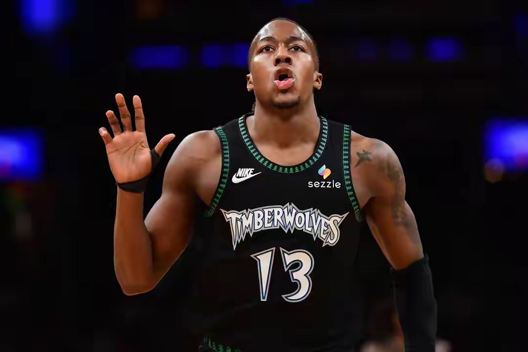 三双到手！道苏姆13中8砍下18分15板12助3断 正负值+30NBA体育明星 