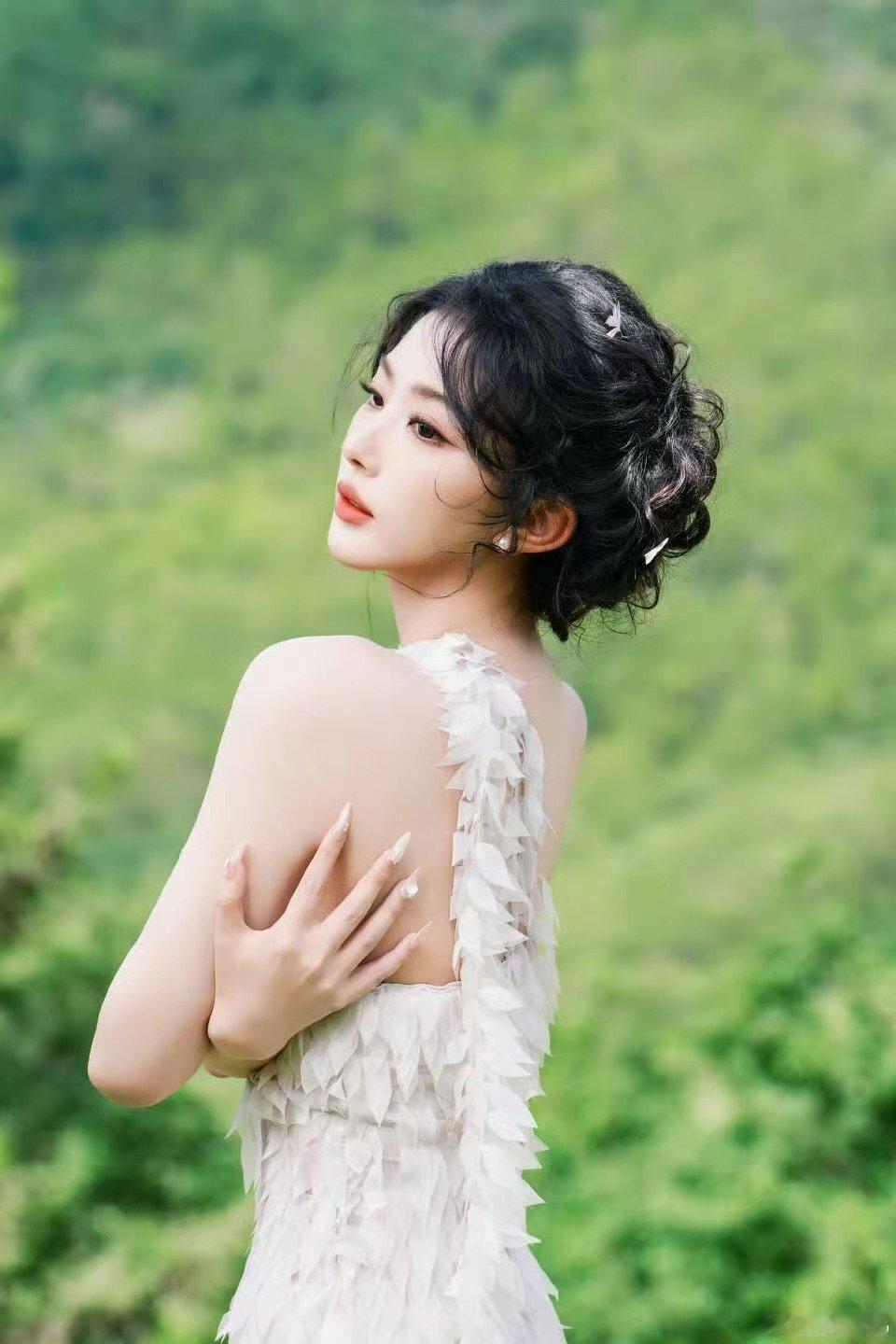 孔雪儿今天没有不美的义务孔雪儿山野仙踪造型孔雪儿今天没有不美的义务 
