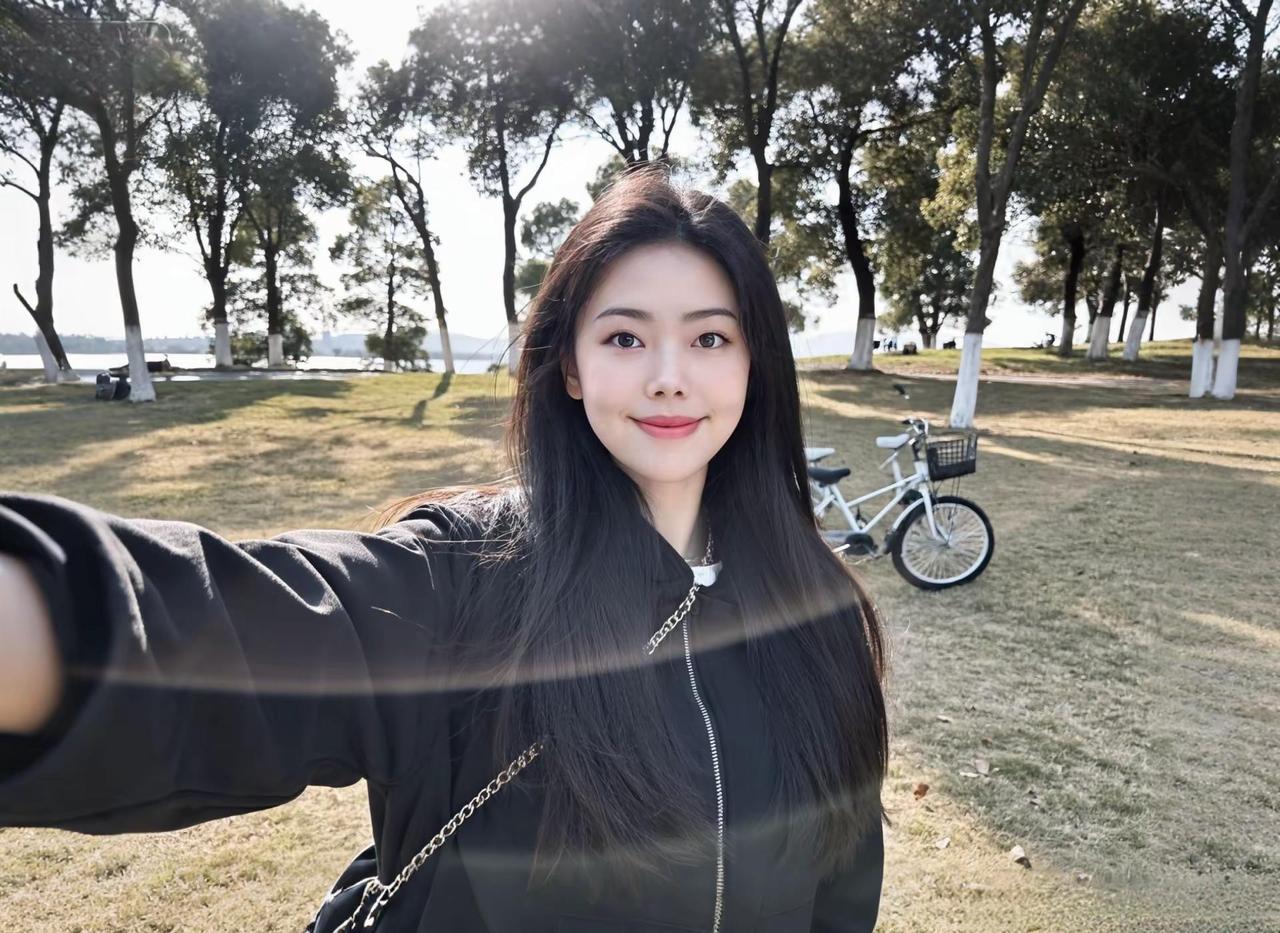 户外穿搭 自由感拍照 随性洒脱 自然疗愈 日常vlog