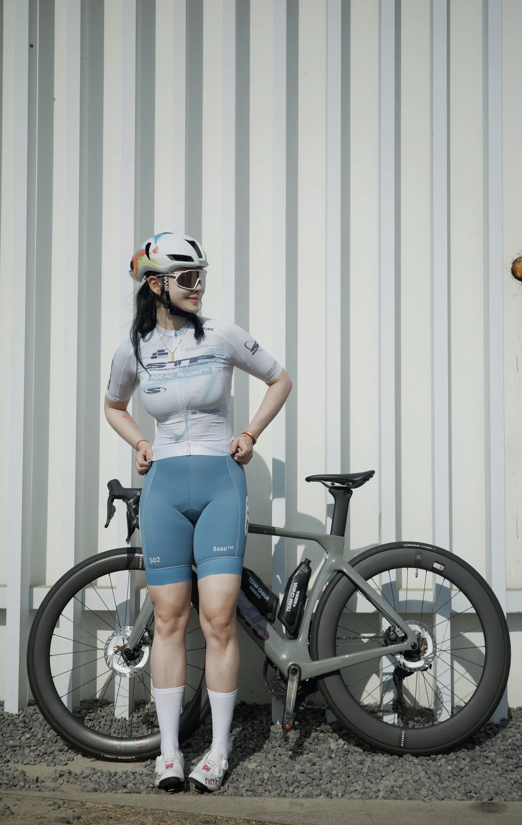 万物美好，我在中央～