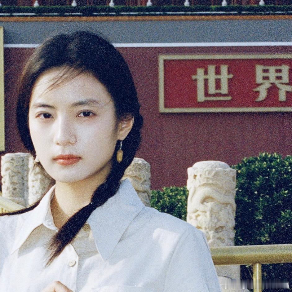 #重庆约拍[超话]##重庆约拍啦[超话]##重庆约片啦[超话]# 深夜给我一些力