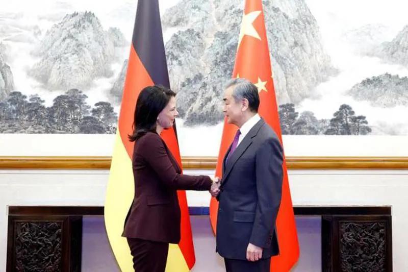 目前，美国的平均通胀率已从特朗普第一任期的1.9%左右上升到5.1%，这是特朗普