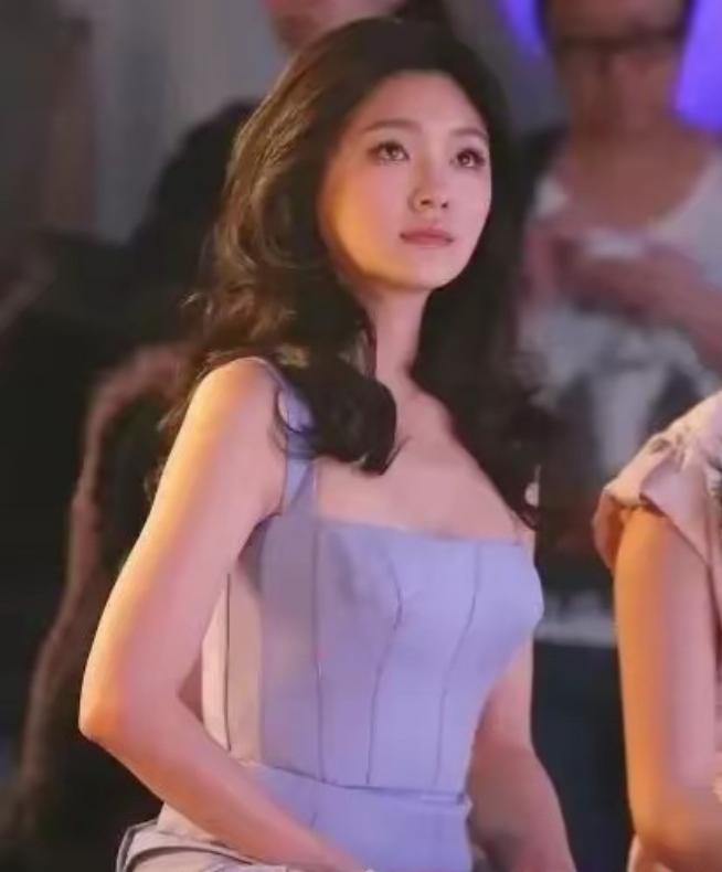 可惜大S最后三年还是没等到，
曾经以为过气的前夫能东山再起，
但是未曾想到，之前