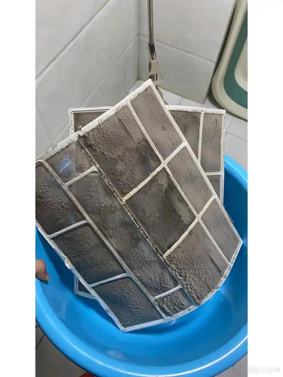 夏天首次开空调要注意什么这两天全国多地气温明显上来了，不少人已经开始准备今年第一