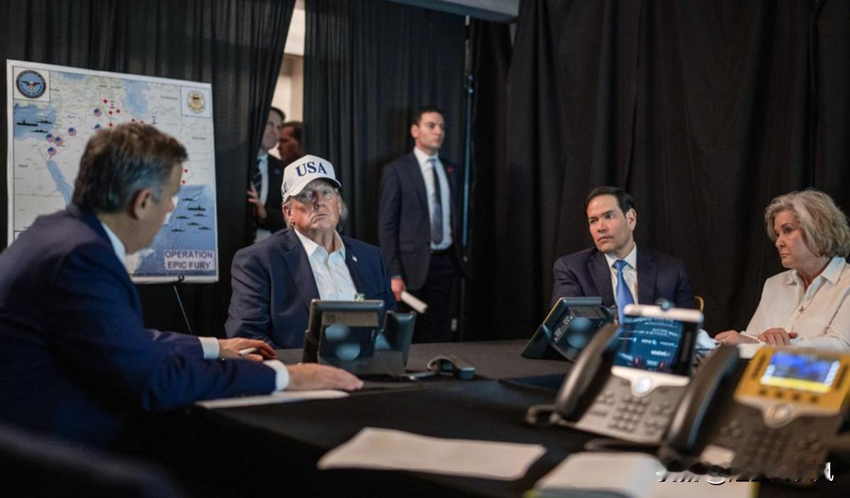 特朗普称伊朗希望美国开放霍尔木兹海峡！   老特又开始吹嘘了吗？还是给他找台阶？