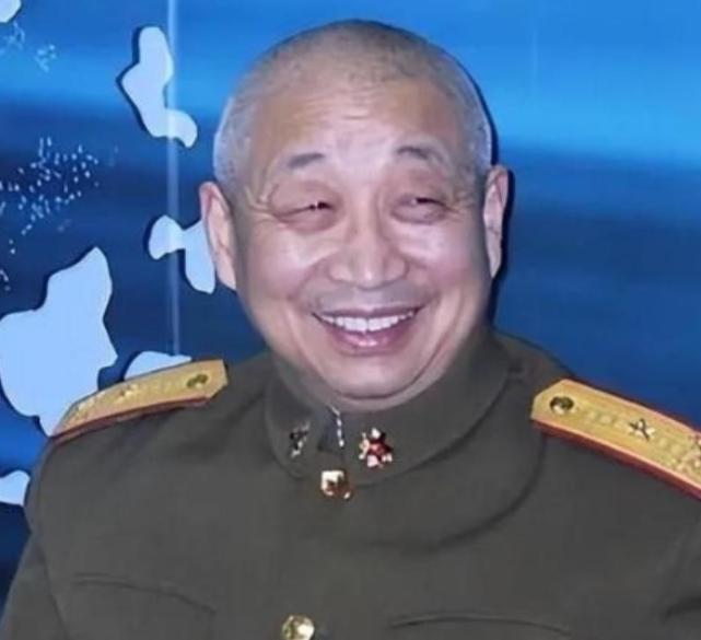 1990年，在越南关押6年的“叛徒”汪斌回到国内，昔日战友纷纷指责他是卖国贼，上