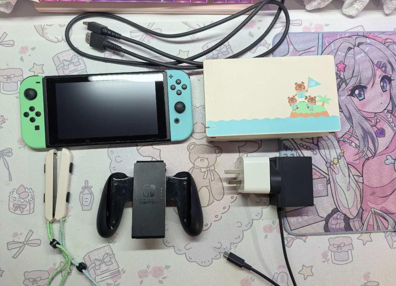 开除switch动森限定版
任天堂Switch 动森蓝绿限定续航版，港版，附送1