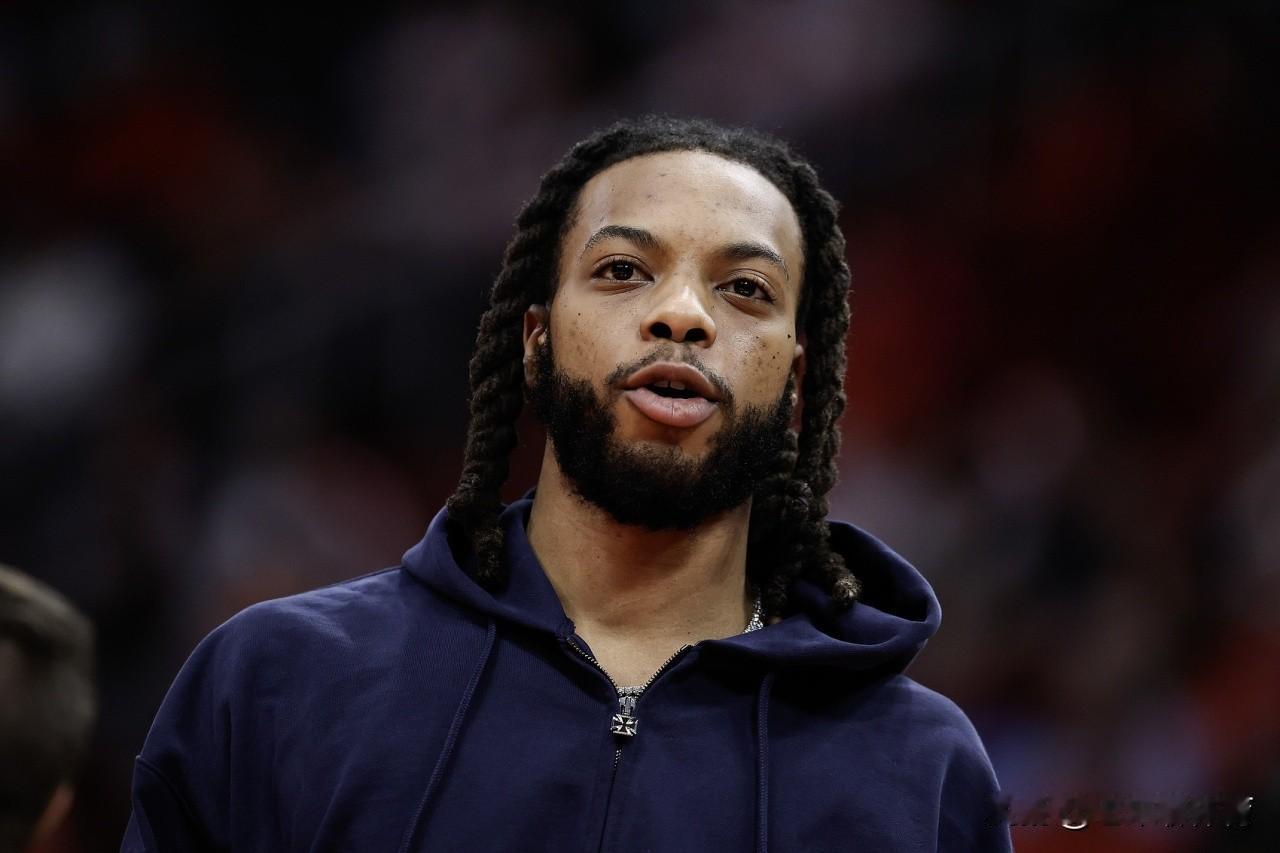 快船队管理层是真头铁呀！
好不容易在上赛季摆脱了保罗乔治这个病号，自己队里还养着