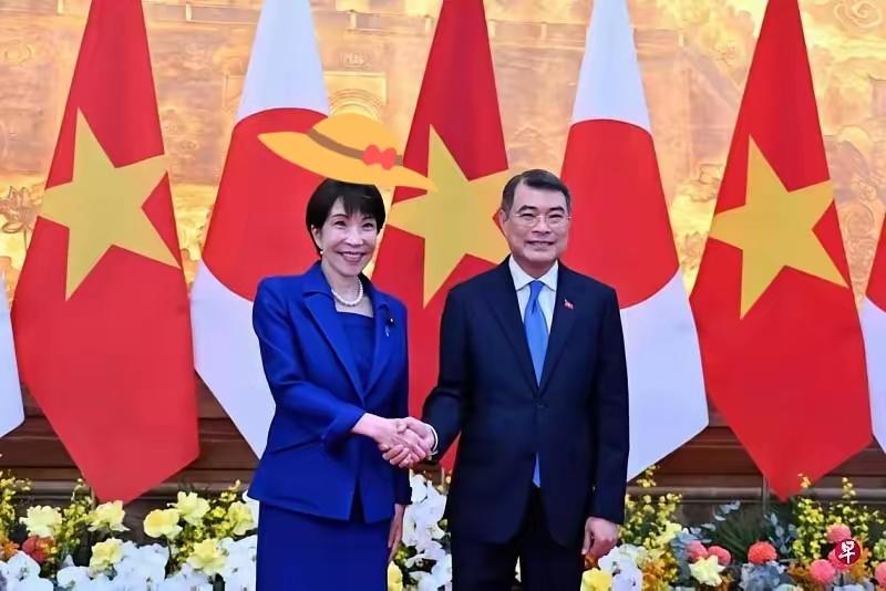 日本首相高市早苗发表声明，
5月2日，正在河内访问的日本首相高市早苗与越南总理黎