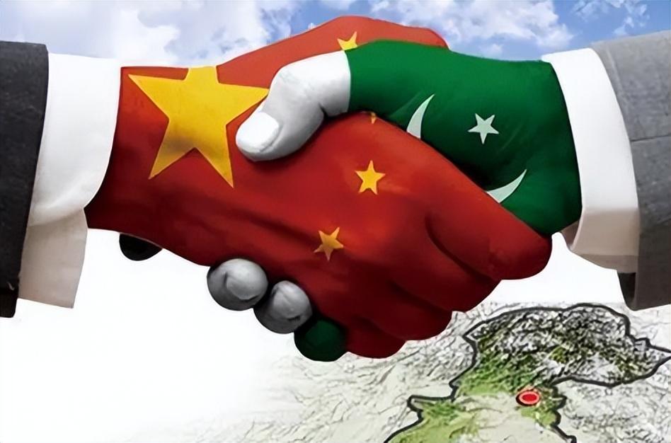 巴基斯坦还欠不欠中国的钱？还欠，差不多还有200多亿美金。
但是现在不用愁，巴基