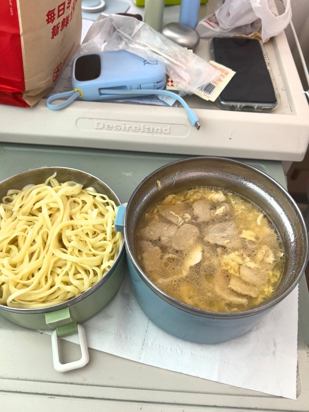 绝对不熬夜了捏 塔斯汀的鸡翅尖咋能这么好吃啊！！！！ 