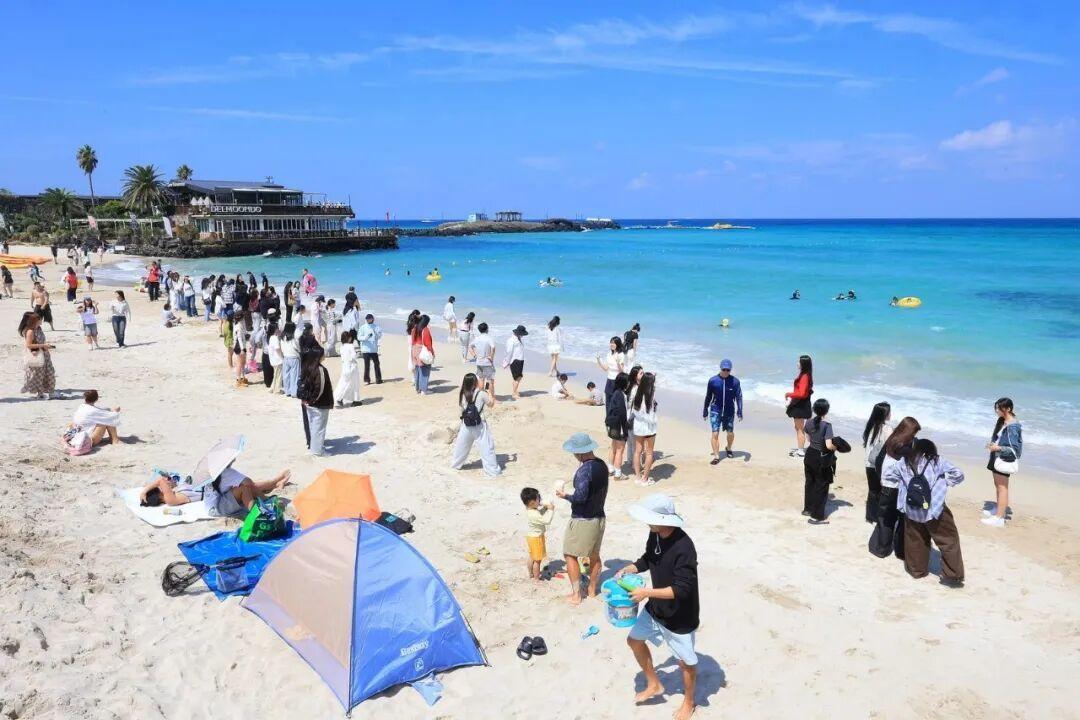藏着惊人隐患，不装了！
9月28日，韩国济州岛西归浦警署通报，9月21日两名二十