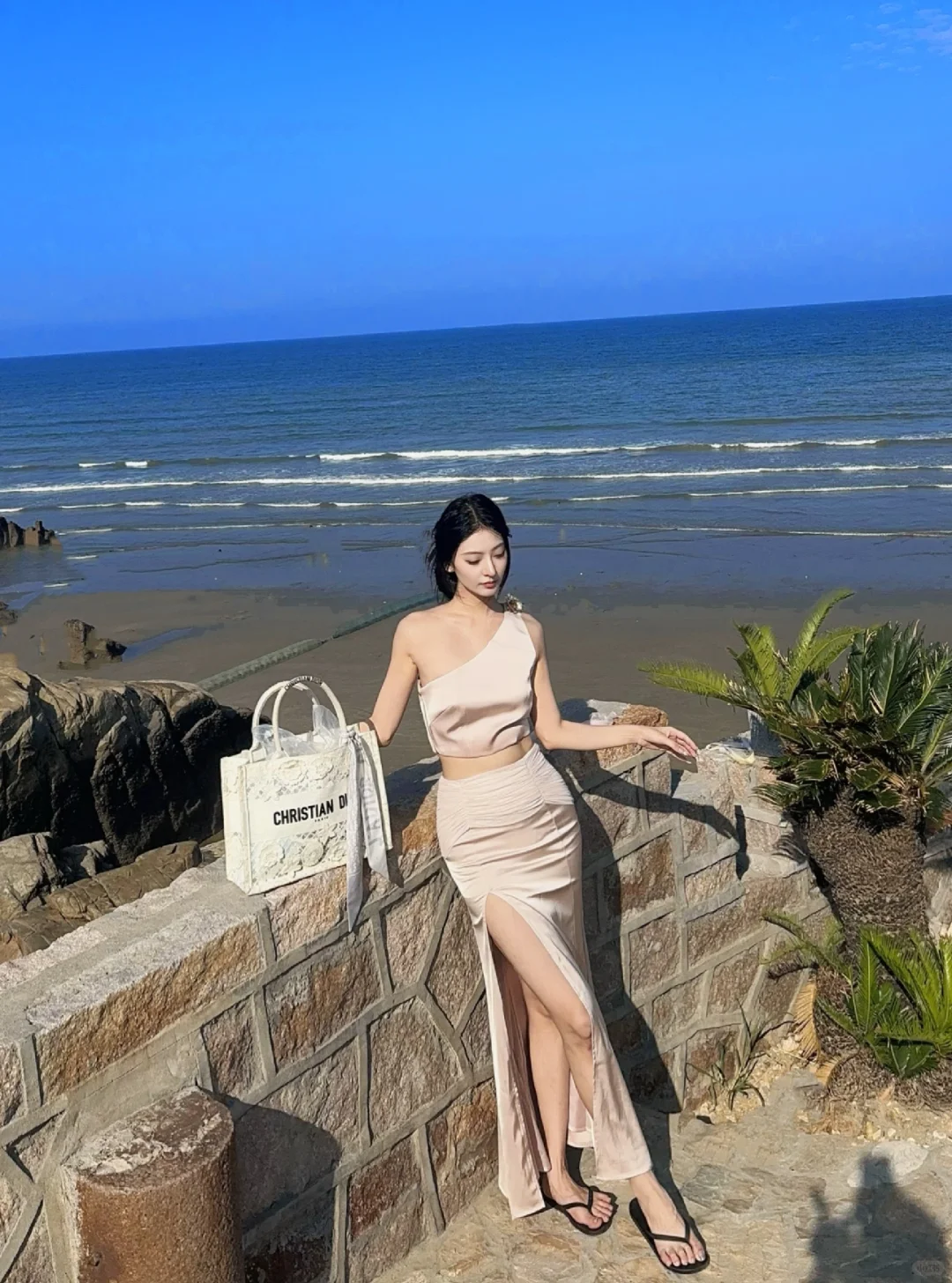 去看可以治愈一切的大海 👗