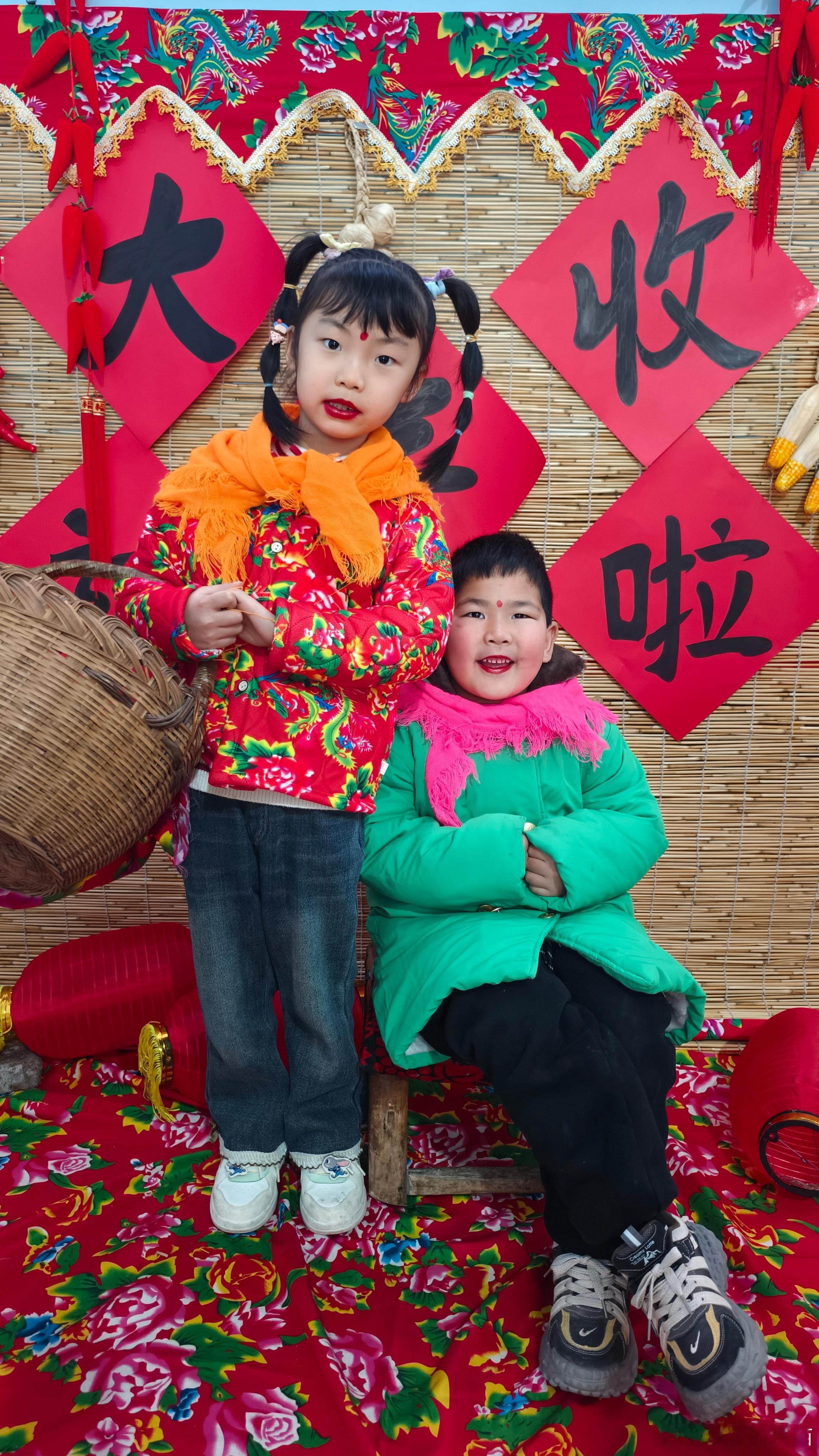 萌宝成长记录  新年到拍新照📸新年是新的开端💞给宝贝们留下定格的瞬间✅用照片