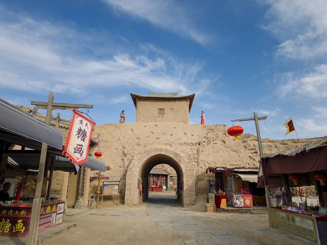 也是巧了，在银川干完活，没想到星爷的大话西游拍摄地也在这，邂逅下我与汽车的日常 