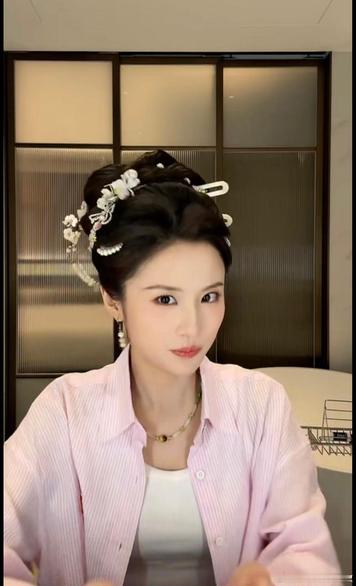 张慧雯曝四公舞台是自己舒适区张慧雯曝浪姐四公唱跳浪姐四公唱跳预定！张慧雯直播坦言