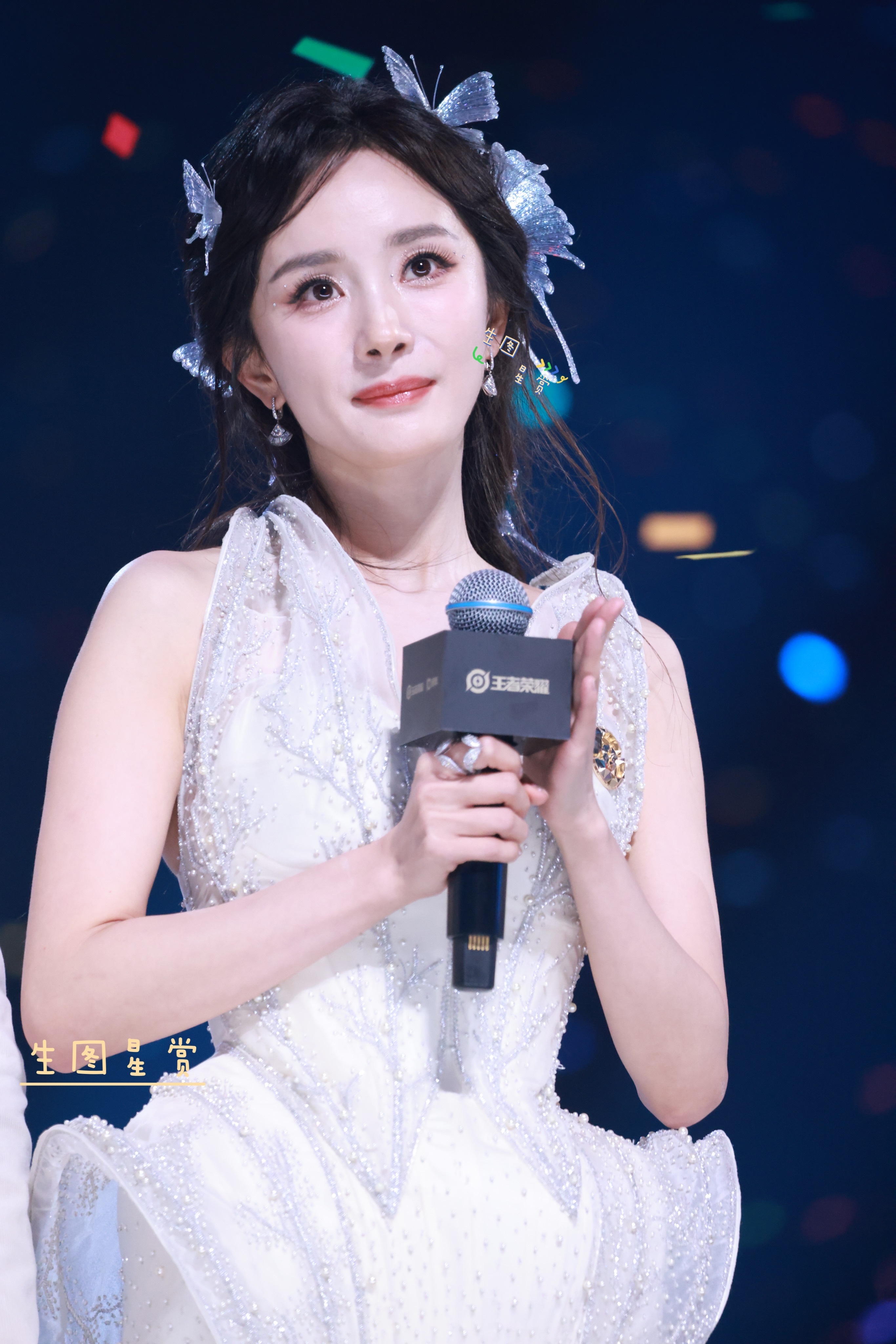 杨幂王者荣耀十周年仙女下凡亮闪闪的美幂全是惊叹[相爱]🫧九尾 杨幂你等等我的l