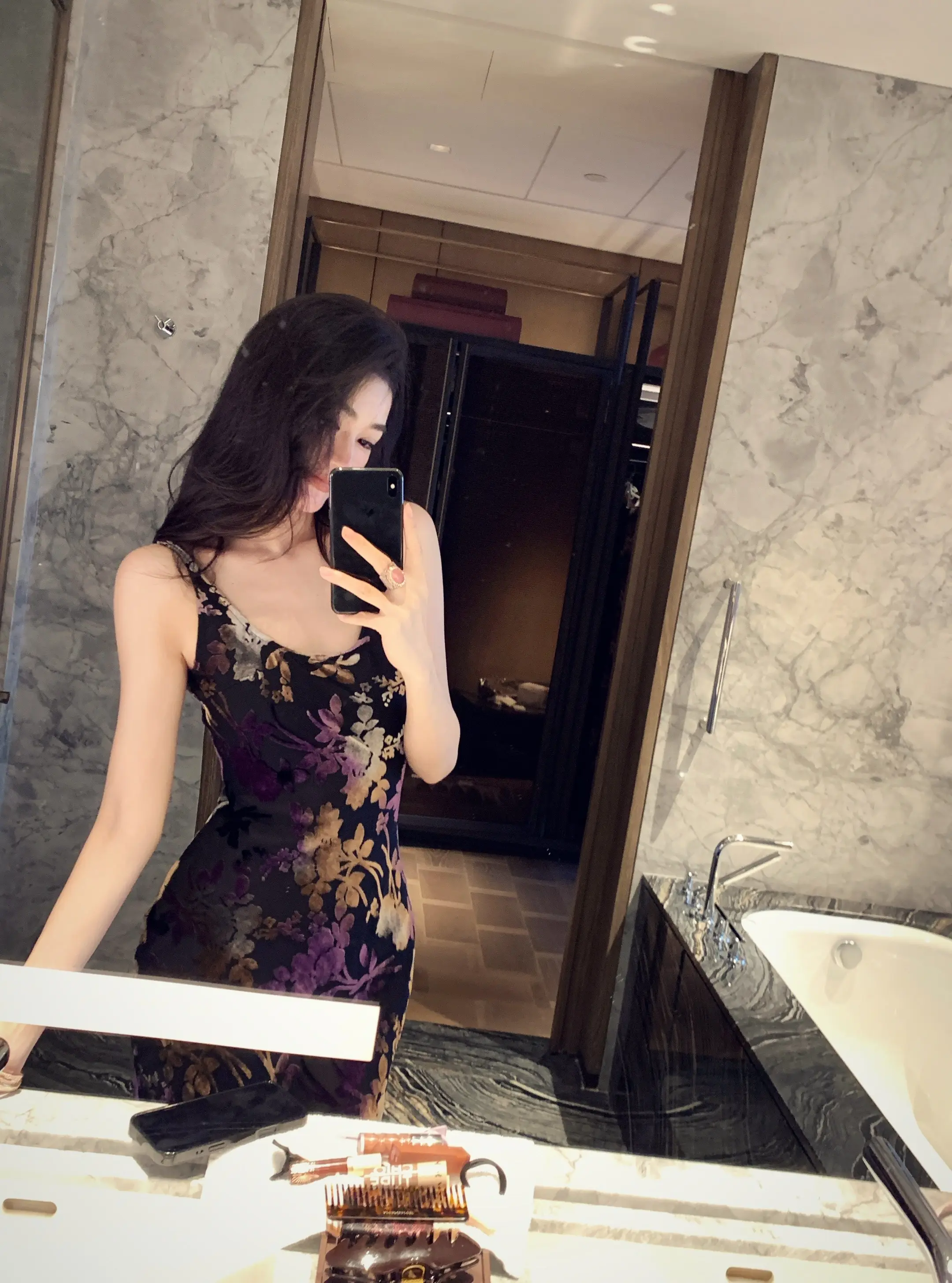 你说我身上好香 废话 喷的潘海利根