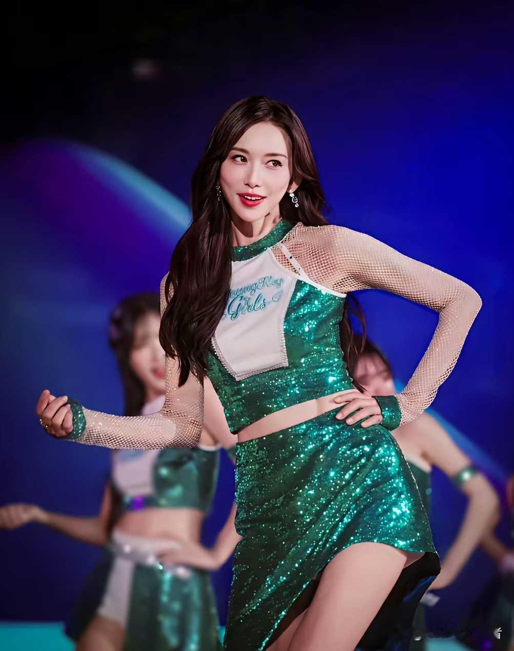 林志玲51岁还装嫩，真的不知道什么人还在看她。
林志玲嫁给日本明星黑泽良平后，虽