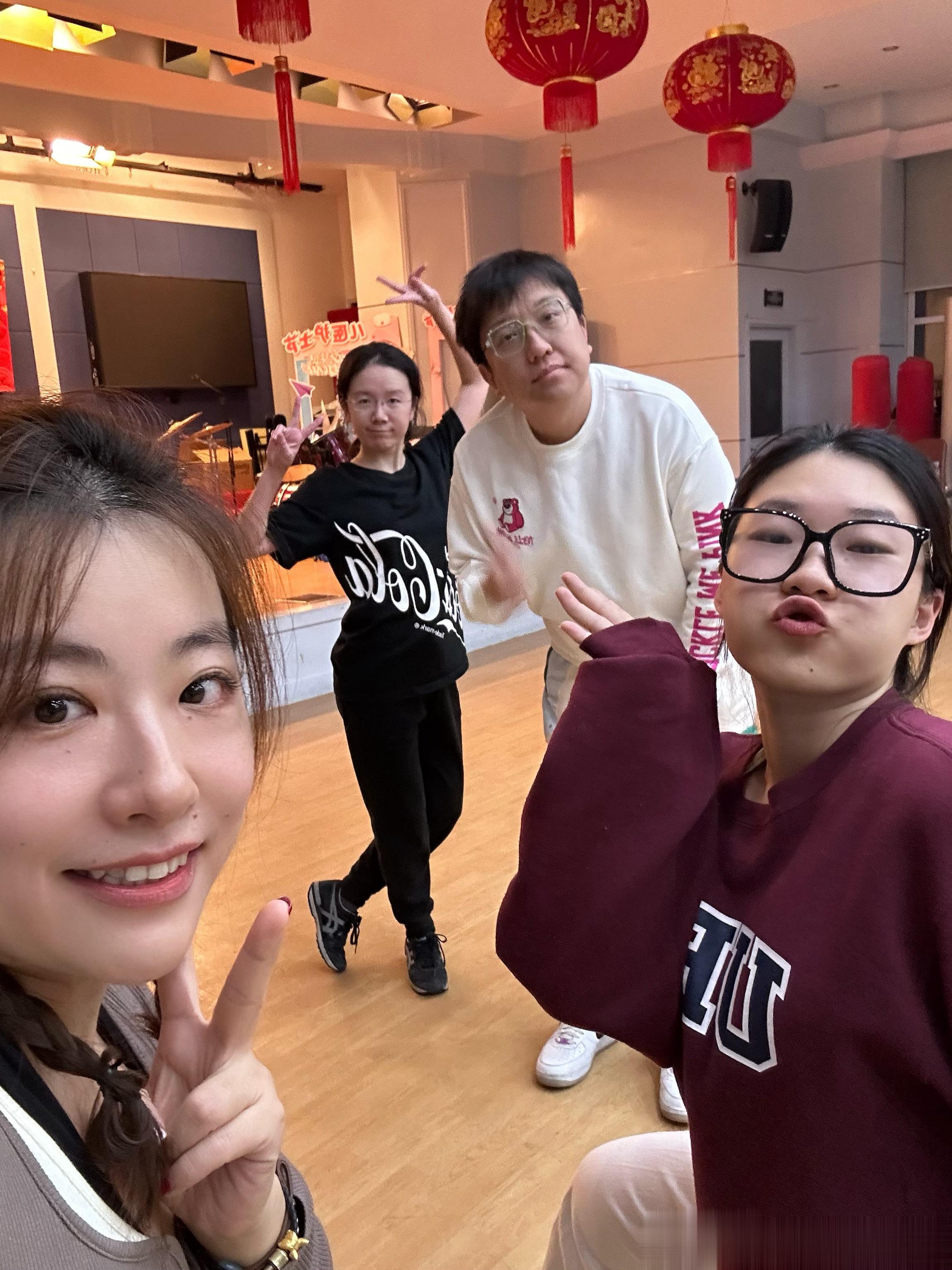跳足七天还没瘦的人是谁啊…原来是我啊…#日常[超话]##没什么特别的# ​​​