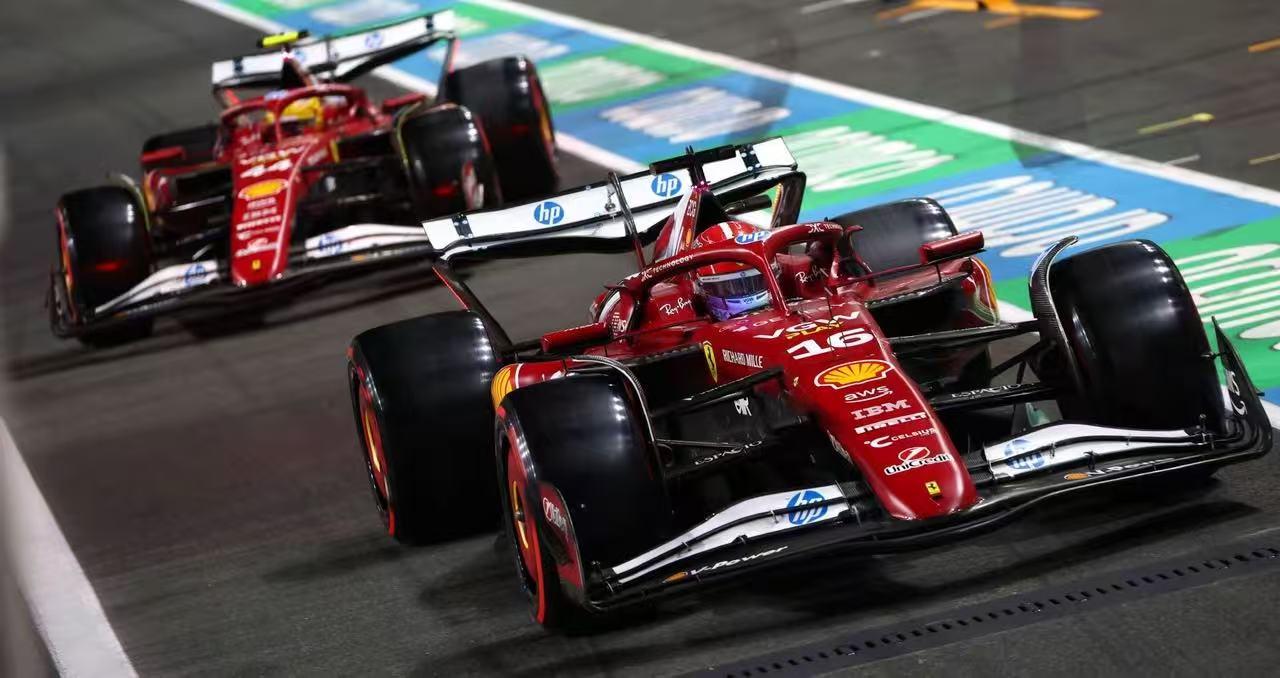 F1美国站排位复盘：真正抢戏的不是杆位，是那条白线
安东内利1:34.035拿下