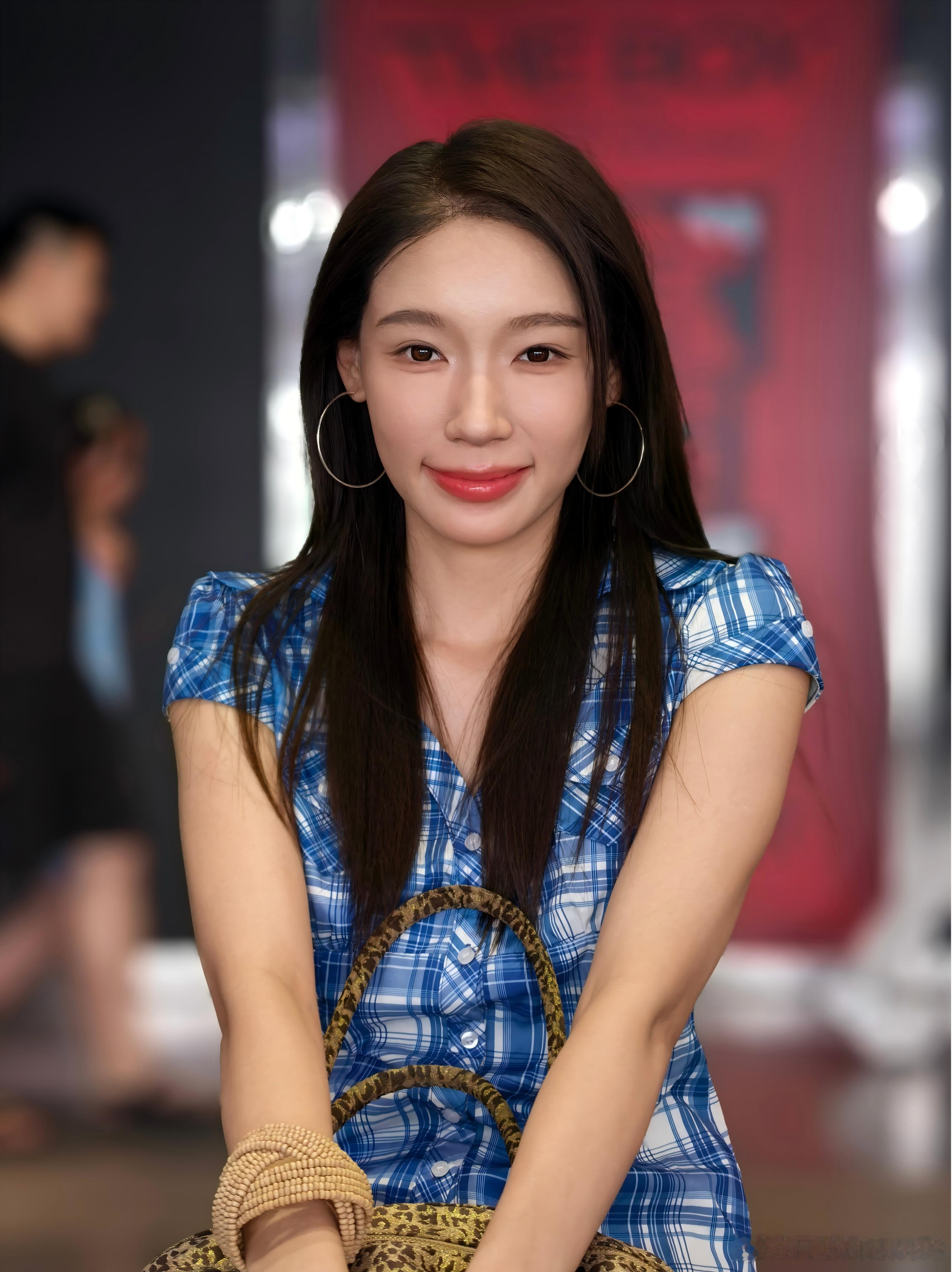 3K档手机人像终极对决 华米OV，3K档影像盲评，各家原生长焦（3X左右）人像，