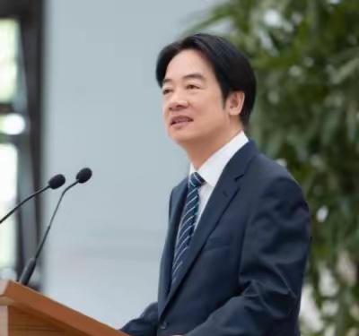 赖清德今晚（2月18日）发文说：“我要诚挚恭喜高市早苗首相顺利连任，也感谢高市首