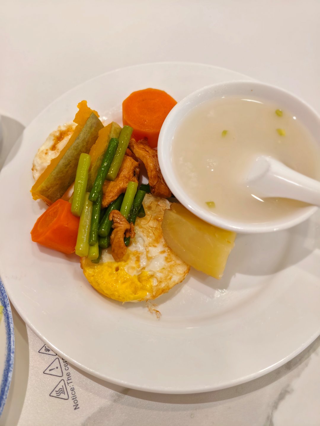 早！兄弟们新疆的牛羊肉确实好吃吃了几天也顶不住了这几天吃素你们觉着我有改行做美食