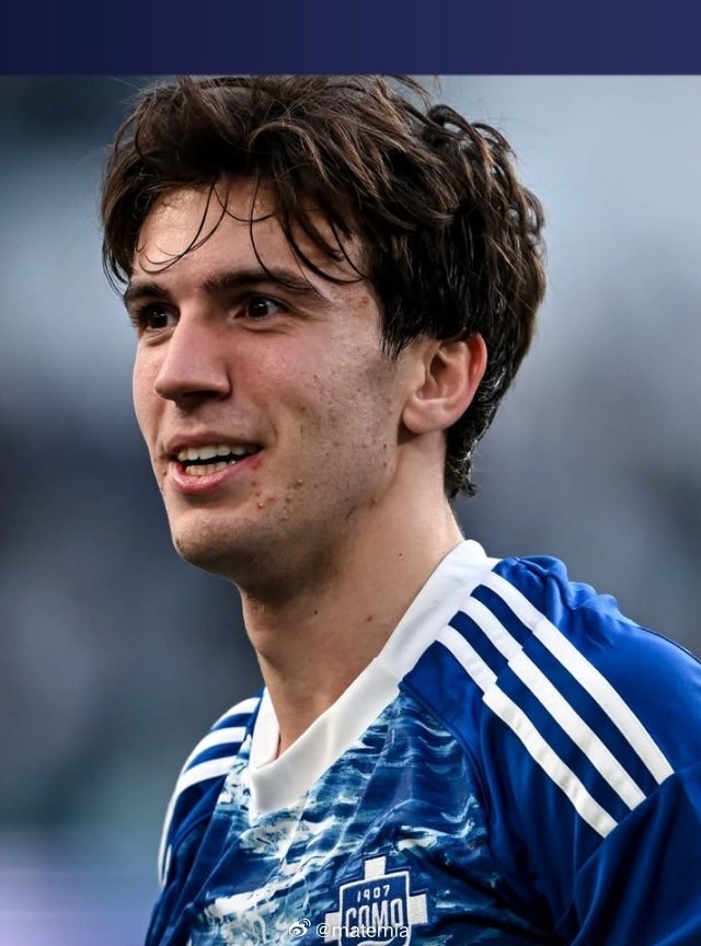 🇦🇷👀 马西莫·佩罗内吸引了两家意甲豪门的关注。据《世界体育报》报道，这位