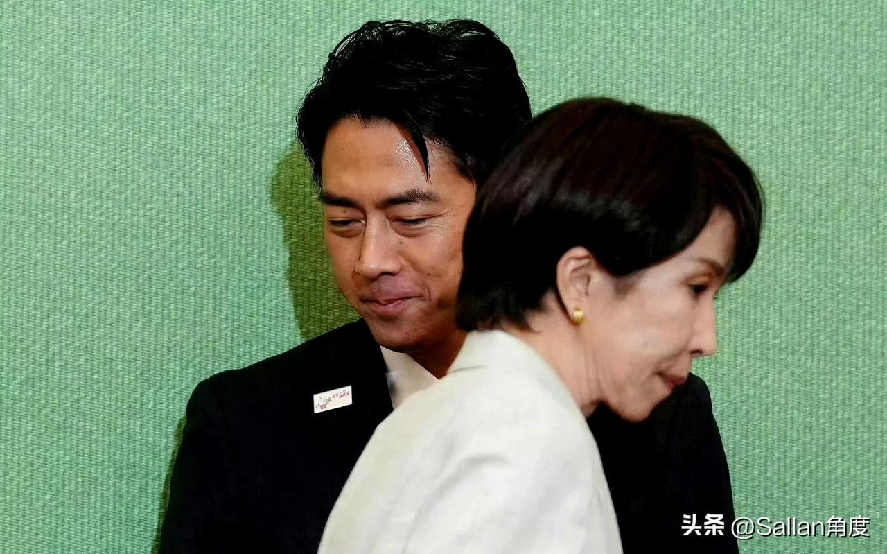 广岛核爆81周年庆，鬼子的感悟竟然是想拥核！

日本防卫大臣小泉进次郎在核爆纪念