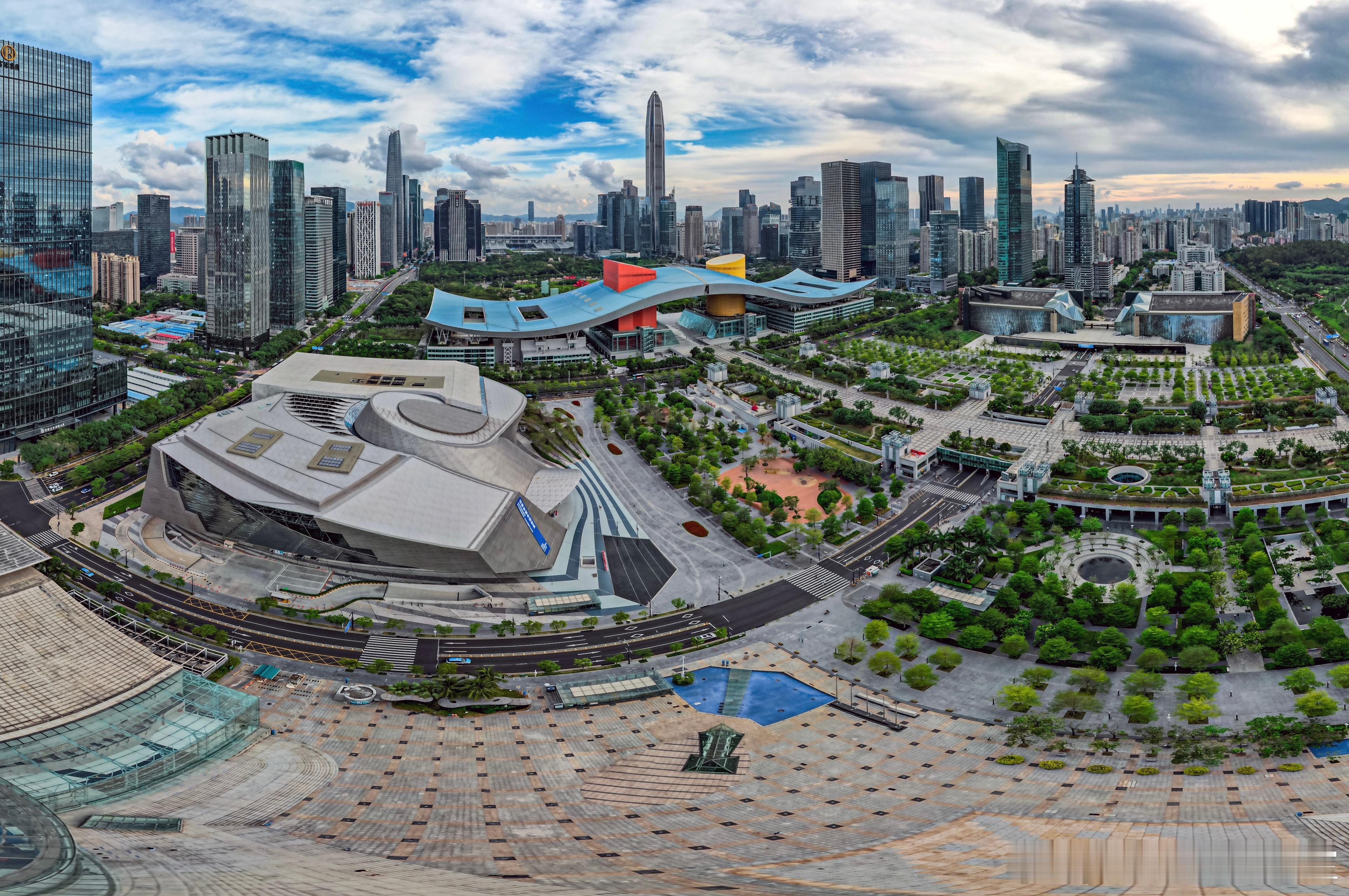 企业IPO上市财务造假，原因是上市收益高，市值溢价上市过程维持业绩是很难的，上市