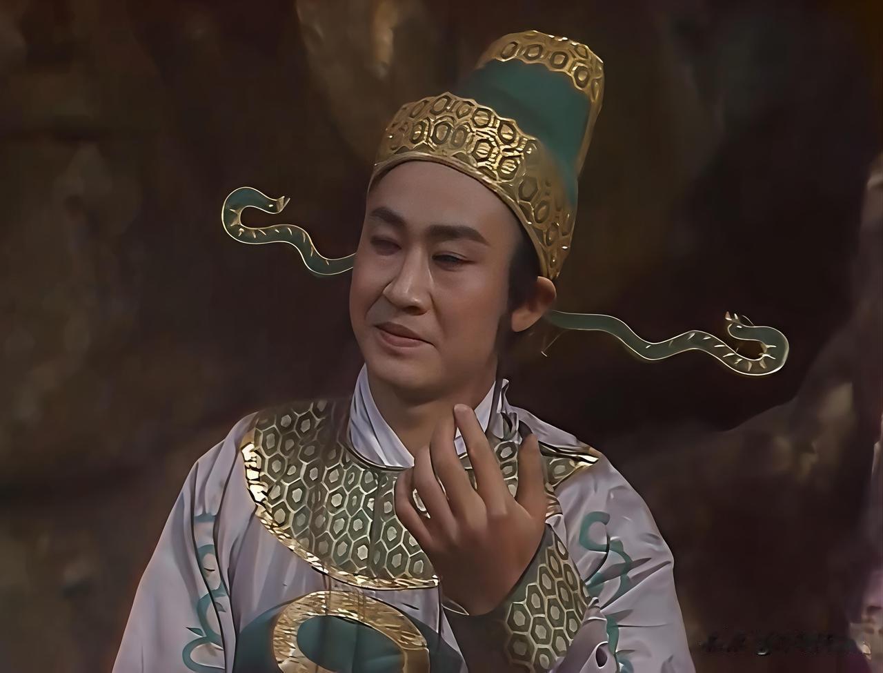 凌虚子，是黑熊精的至交道友，本相是一只千年苍狼，他一心修行，经常与黑熊精，白衣秀