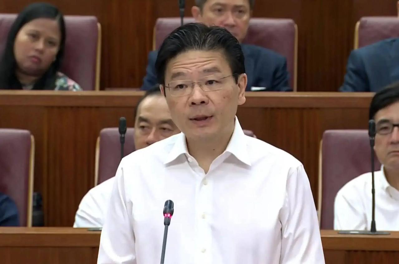 新加坡站边日方。
让中国“一退再退”！
还把钓鱼岛叫成尖阁诸岛。

一个离谱的决