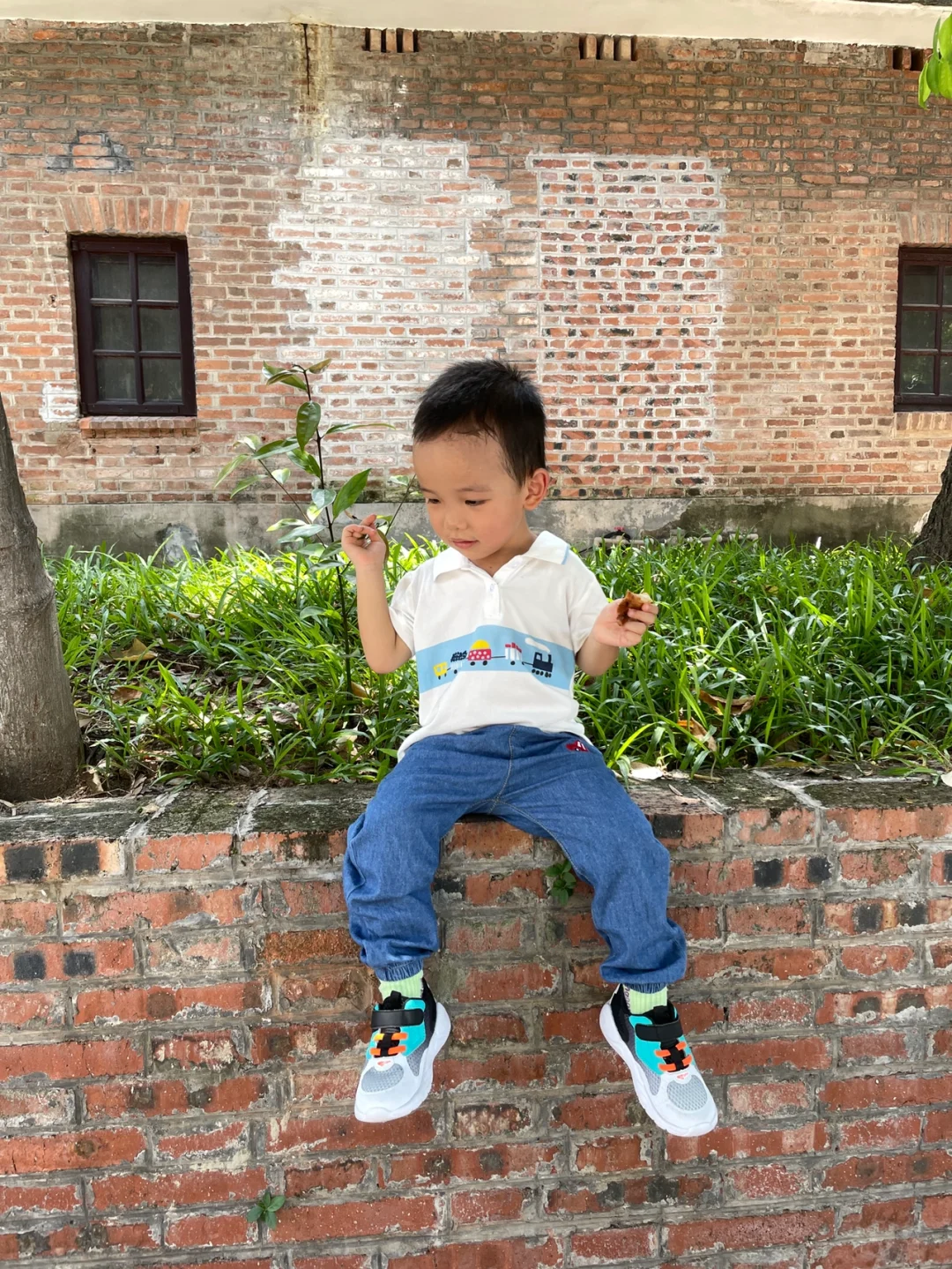 “妈妈，同学总用笔扎我‼️”你的回答很重要