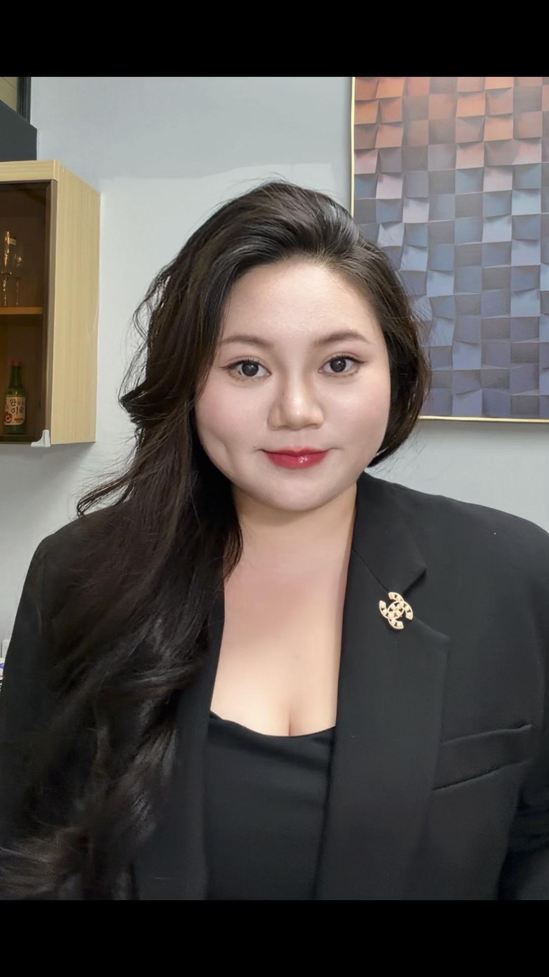 人一旦远离低频关系，财就开始稳，气血就开始回，脸都会慢慢变贵，很多福不...