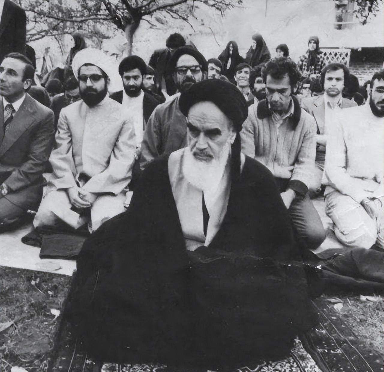 为什么说：伊朗要么亡教，要么亡国？深度解析伊朗的死局。

伊朗这事儿，不是“要么