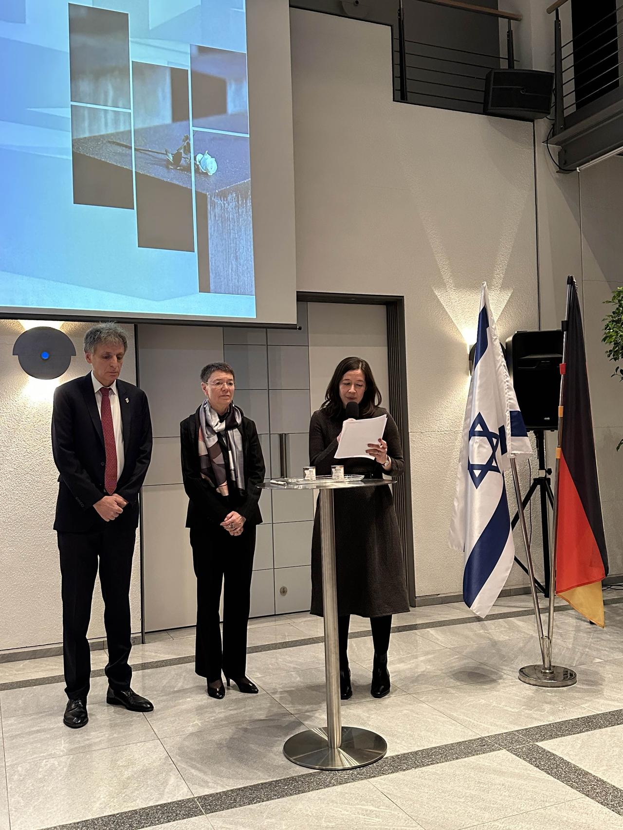 80多年前，犹太人大屠杀（Shoah）造成约600万人丧生，是对犹太人的系统性种