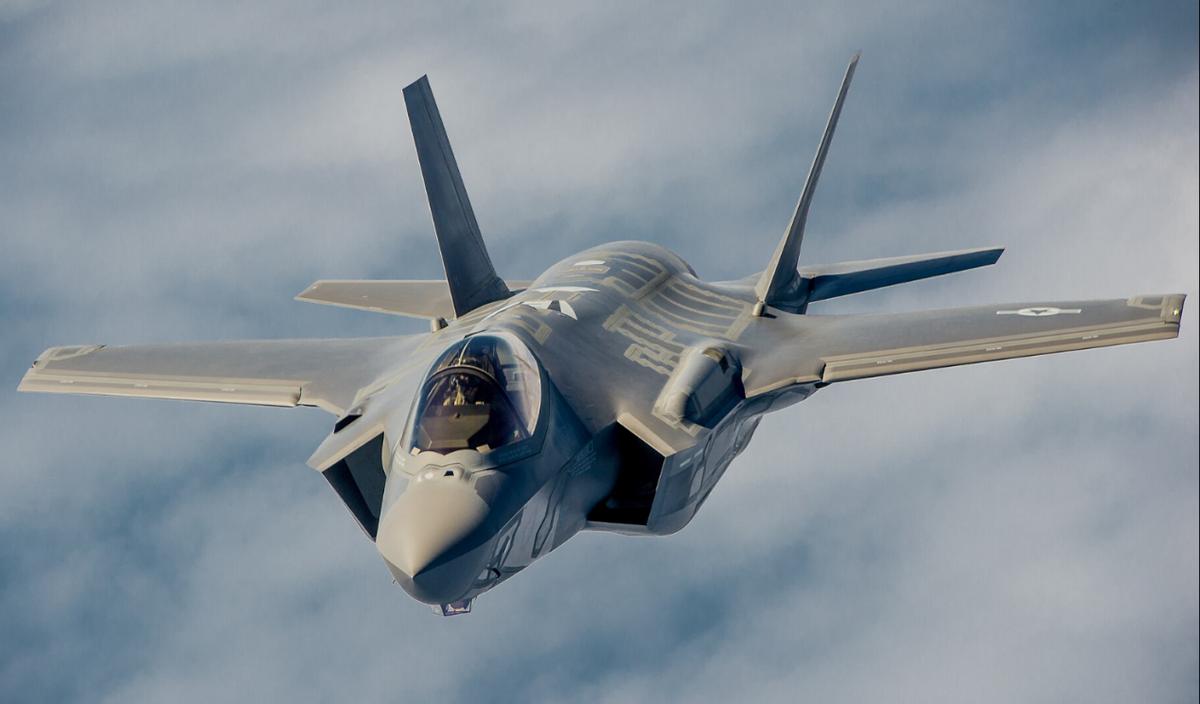 荷兰F-35VS俄军廉价无人机，本以为会手拿把掐，结果却很尴尬！

在 9 月 