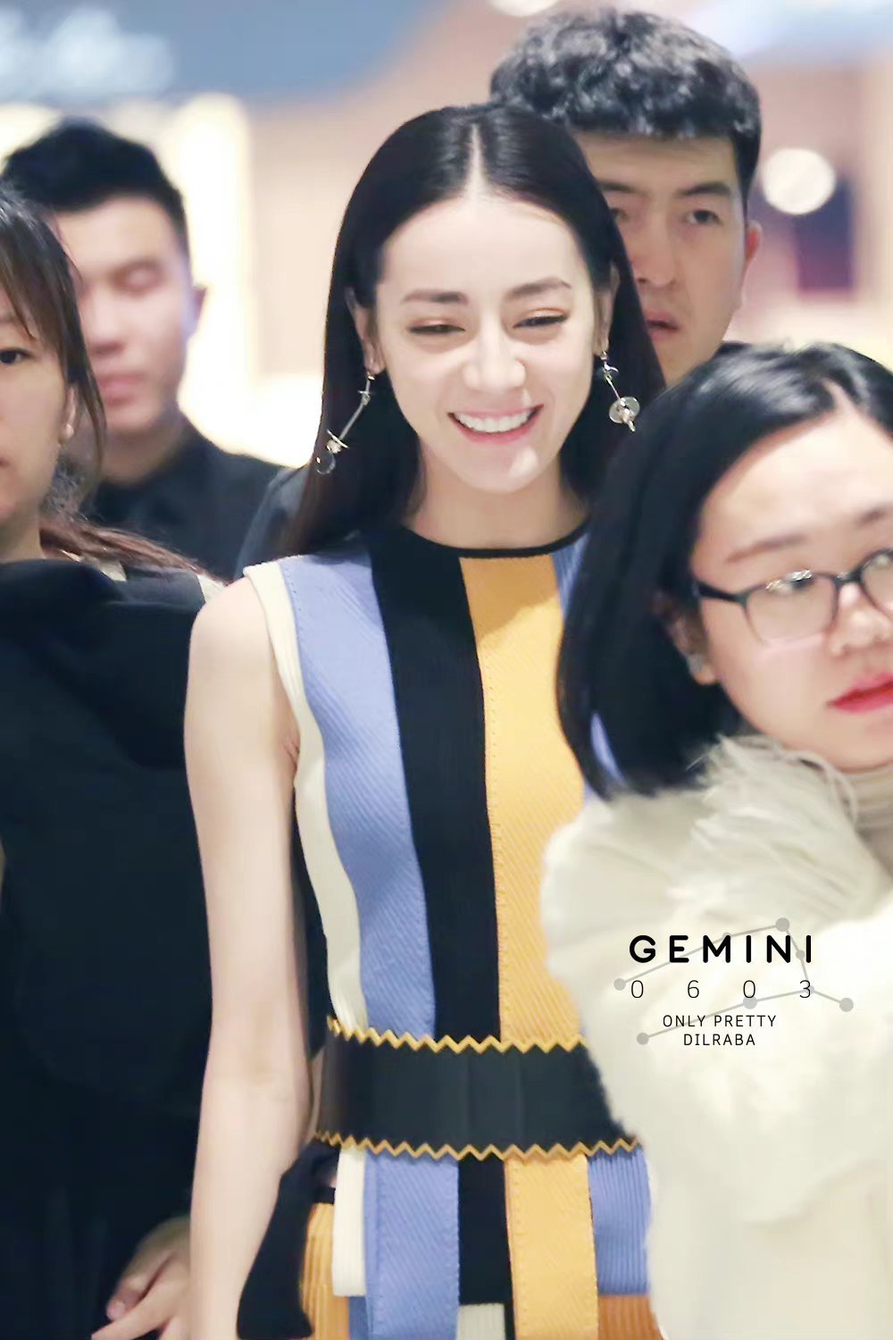 迪丽热巴迪丽热巴0603生日快乐 dlrb 今天星期巴 dlrb 迪丽热巴“其实