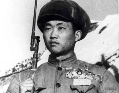 志愿军“单兵战神”胡修道，一人一天干掉280敌军，打退41次冲锋