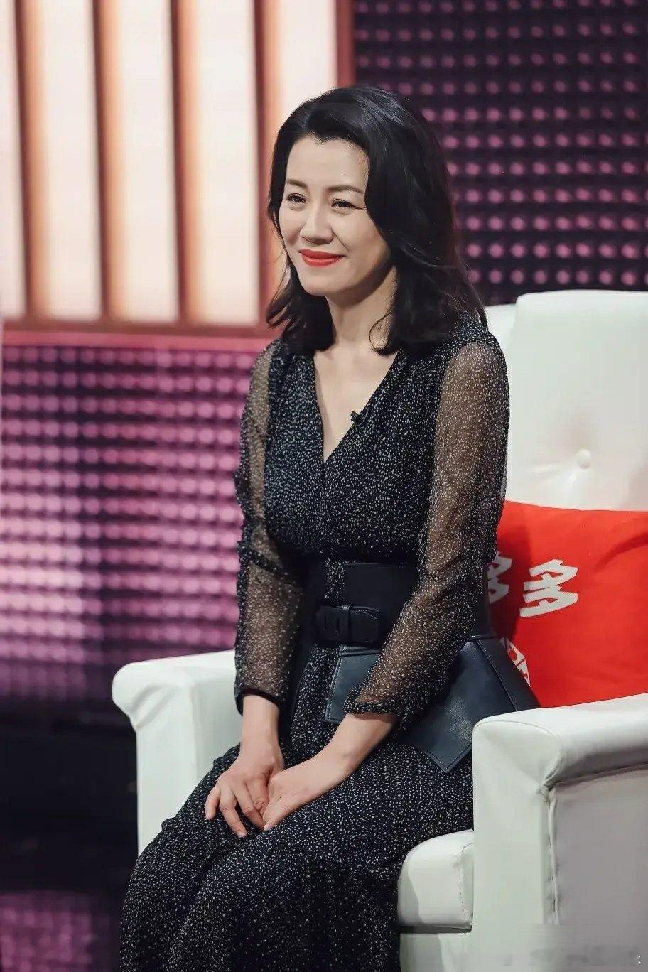 拍《父母爱情》时，梅婷兴高采烈给刘琳打电话，邀请她出演江德华一角，但刘琳却二话不