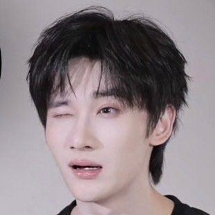 余宇涵跳得好爽力度干脆卡点超稳，整套舞蹈行云流水，看得人酣畅淋漓，舞台感染力直接