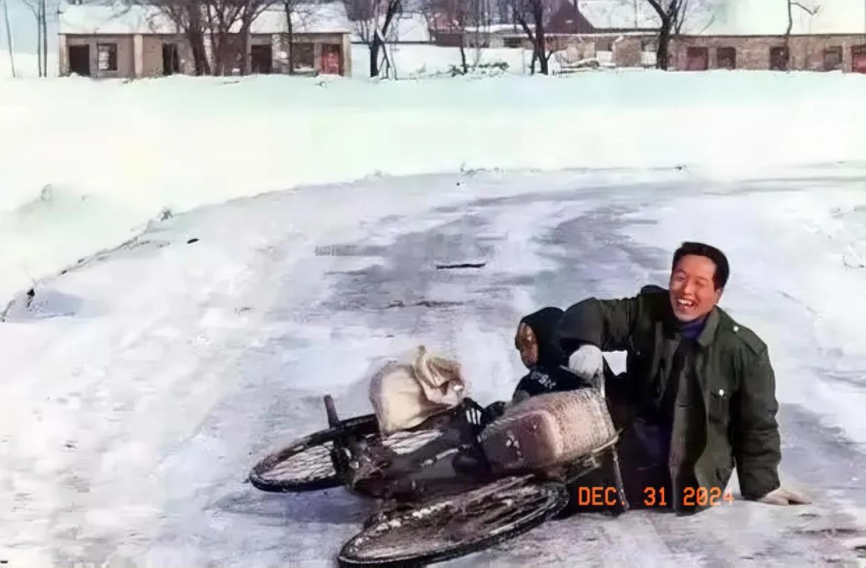 这个画面真实可信，痛并快乐着。因为他心中有梦想。