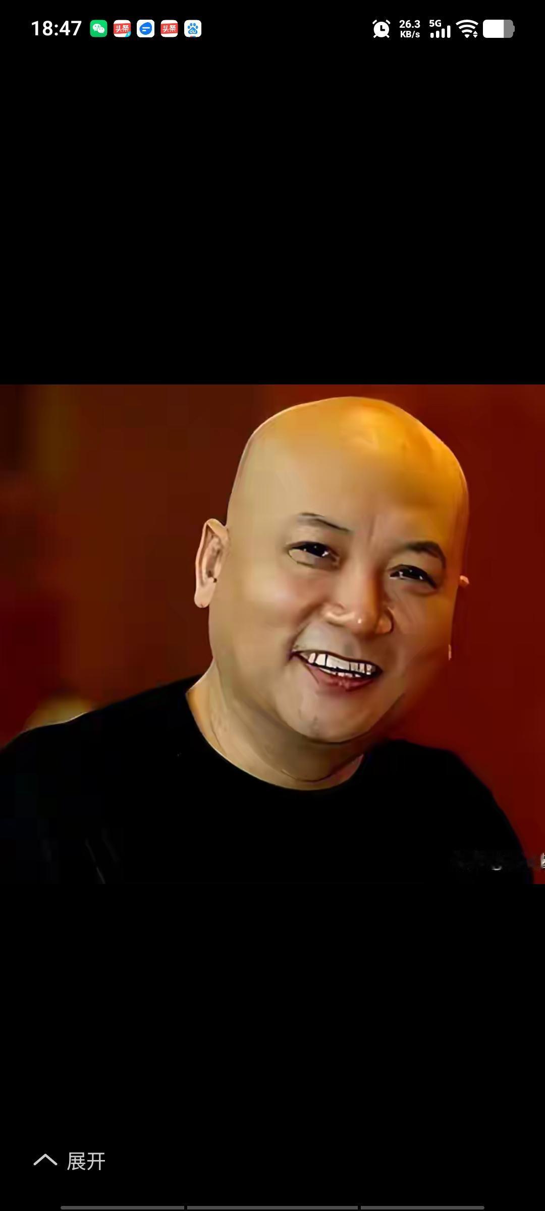 陈丽华离世后，迟重瑞不争不抢，依旧守护着那座紫檀博物馆。实际上，博物馆根本不盈利