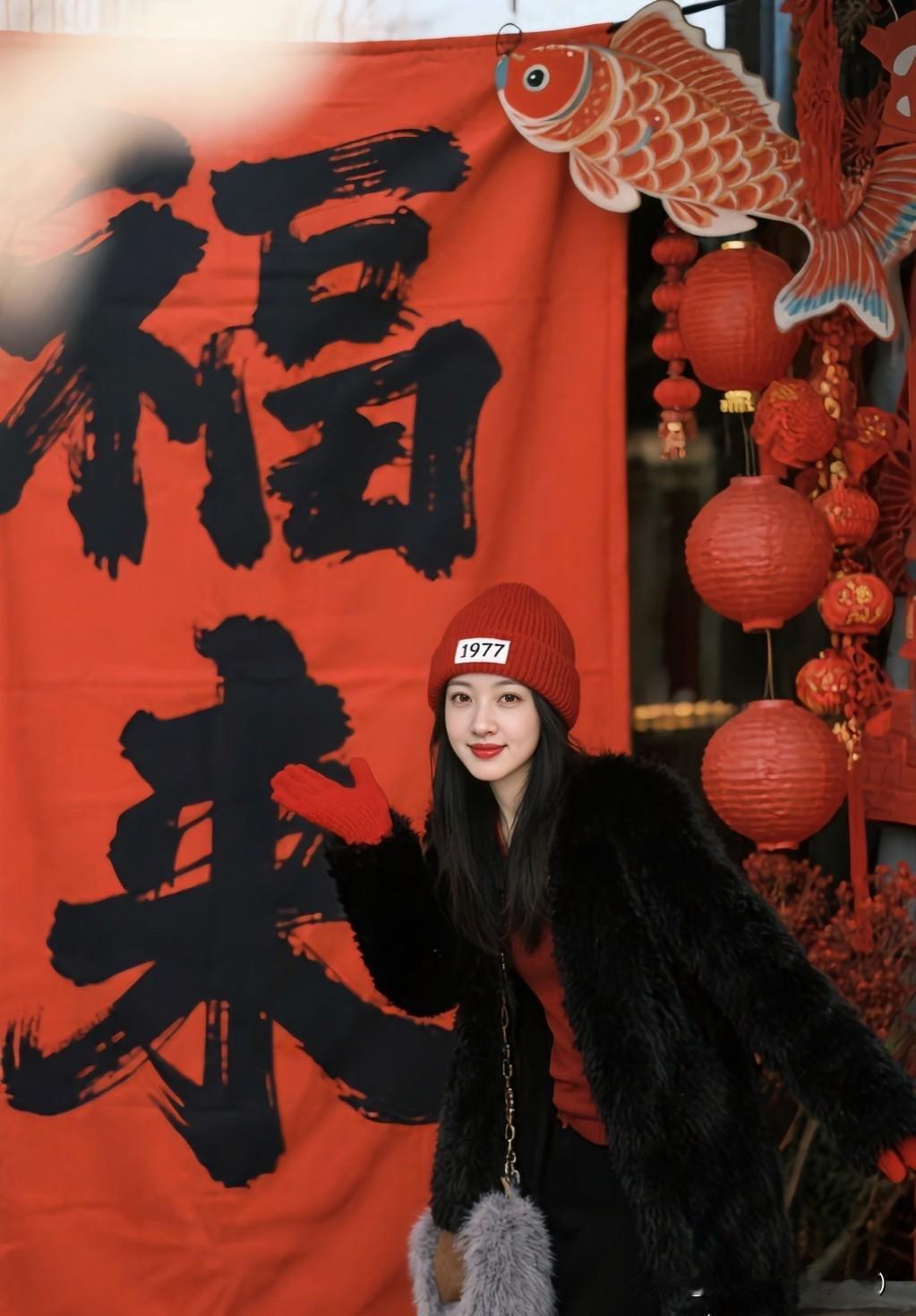 婚姻这东西，
说复杂也复杂，
说简单也简单。
说白了，
就是两个成年人搭伙过日子