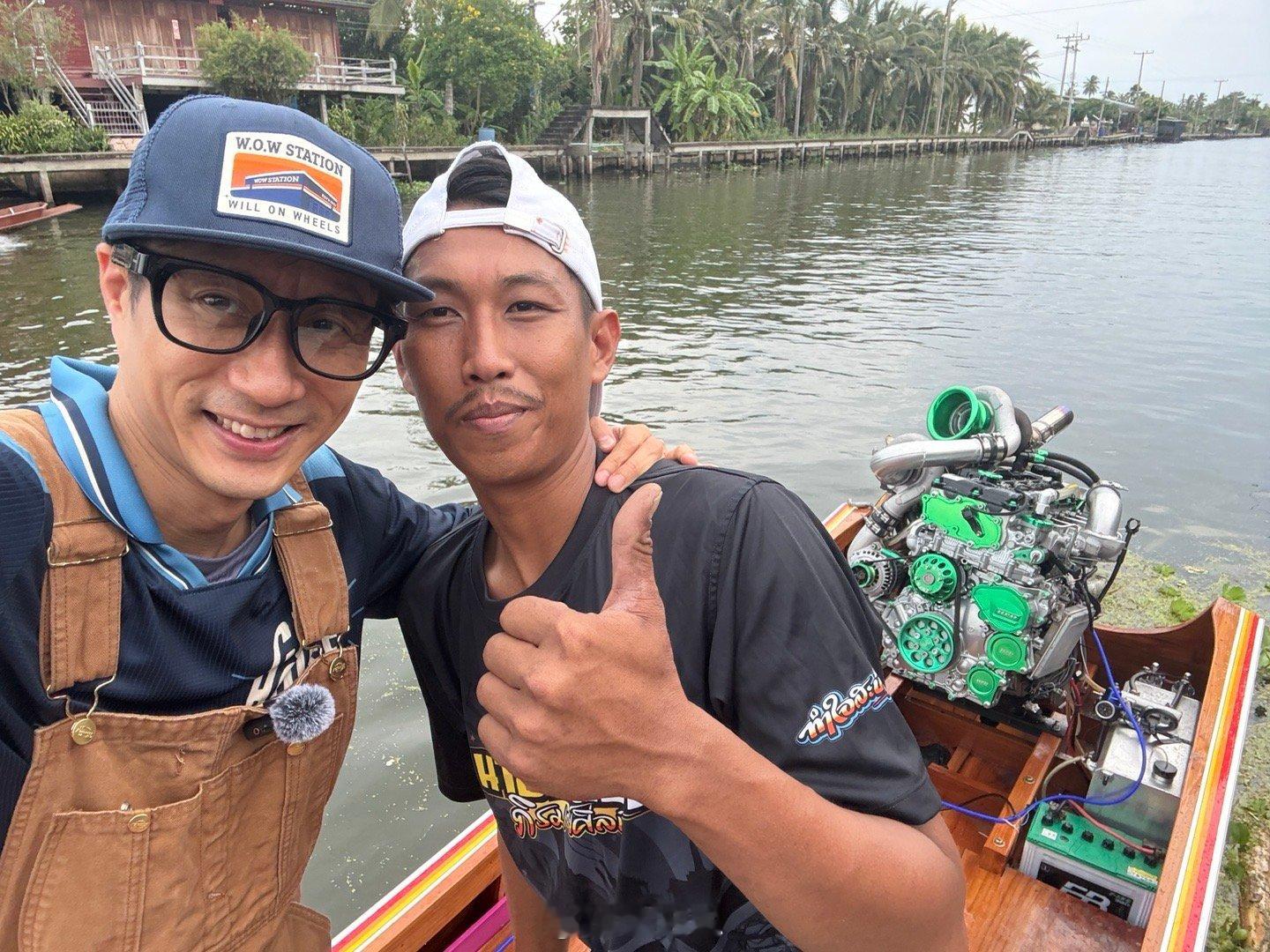 隆重介绍，这是全世界水上最快的男人，太牛逼了！！！！！！！！！！ ​​​