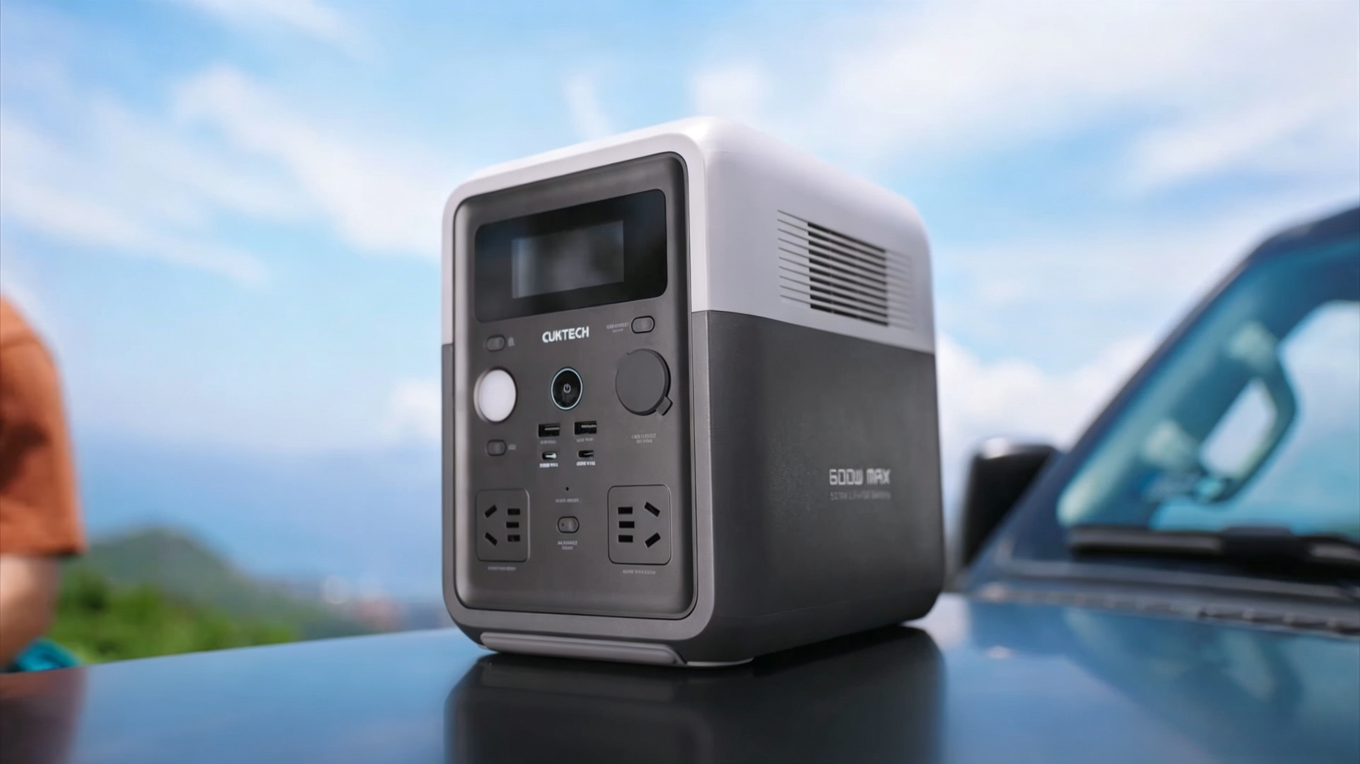 酷态科电能仓600总输出功率：1013W MAX太阳能/直流输入：200W MA